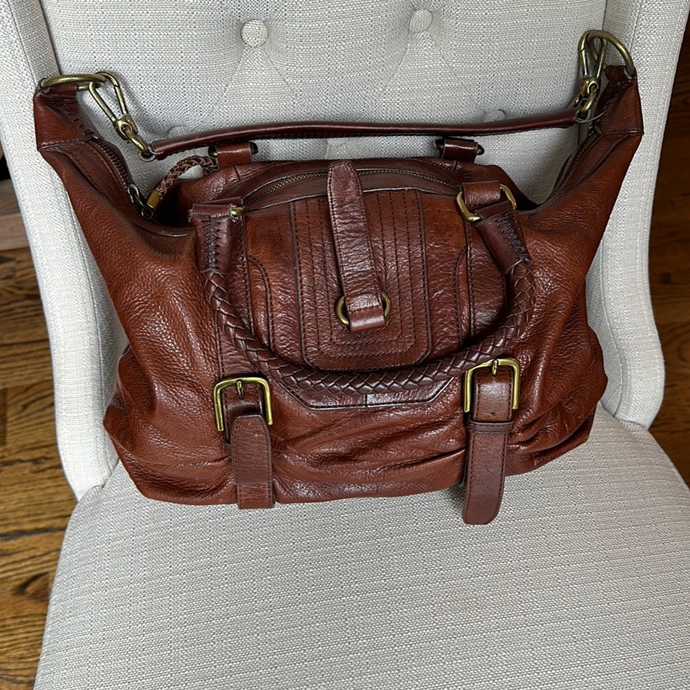 The Sac leather shoulder bag